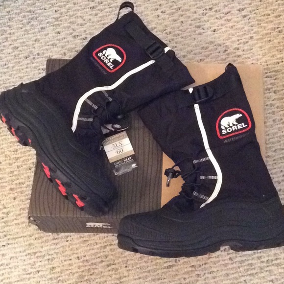Sorel Shoes - 🆕 SOREL heavy duty black snow boots- waterproof